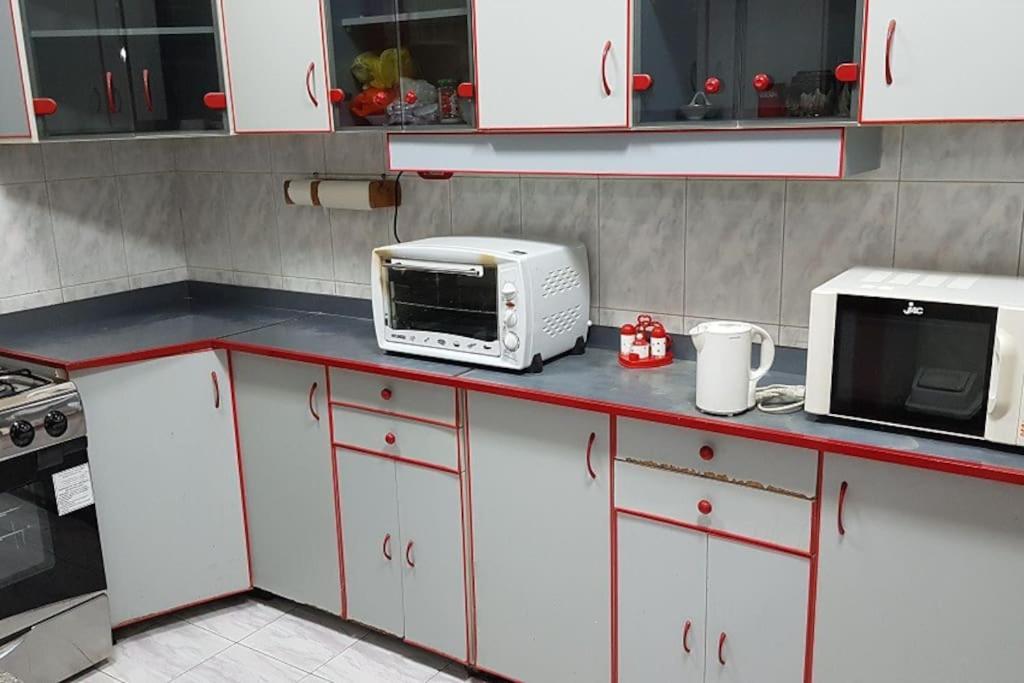 Fantastic Apartment Near Cairo Airport Екстер'єр фото